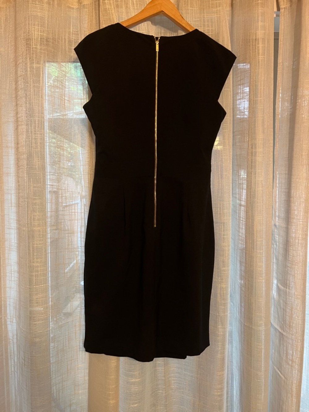 Calvin Klein Black Cap-Sleeve Sheath with Waist Buckle - Picture 5 of 6